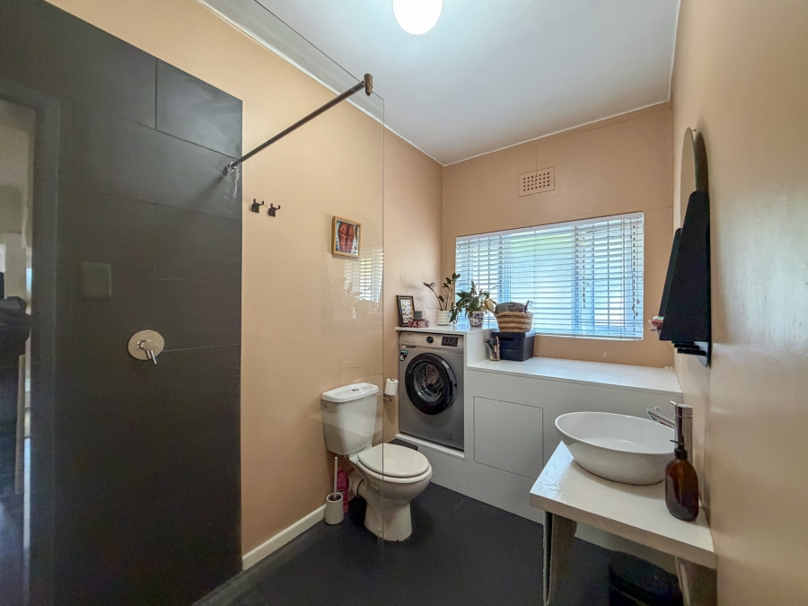 2 Bedroom Property for Sale in Oranjezicht Western Cape